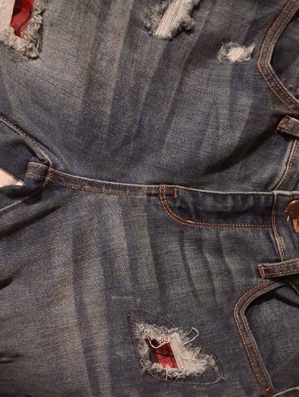 Judy Blue Dark Blue Distressed Boyfriend Jeans with Red Plaid Patches - Picture 4 of 10